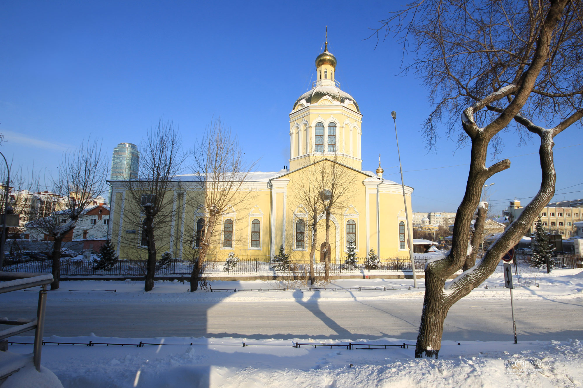 Карла Маркса 31 / Луначарского 192, Крестовоздвиженская церковь, Екатеринбург (Ekaterinburg)